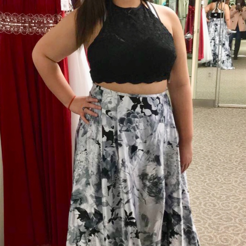 STUNNING Dark Floral Two Piece Prom Dress